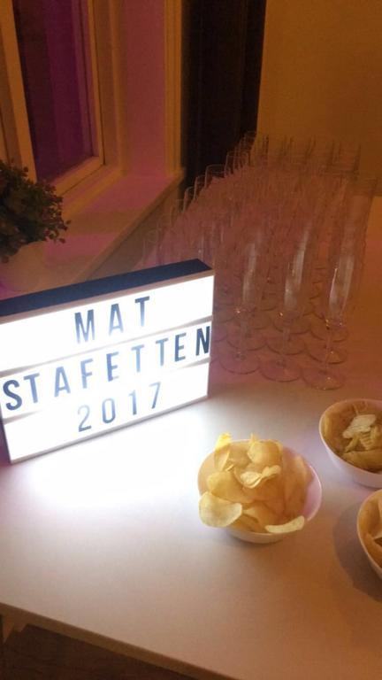 Hotell Restaurang Naemforsen Nasaker Экстерьер фото