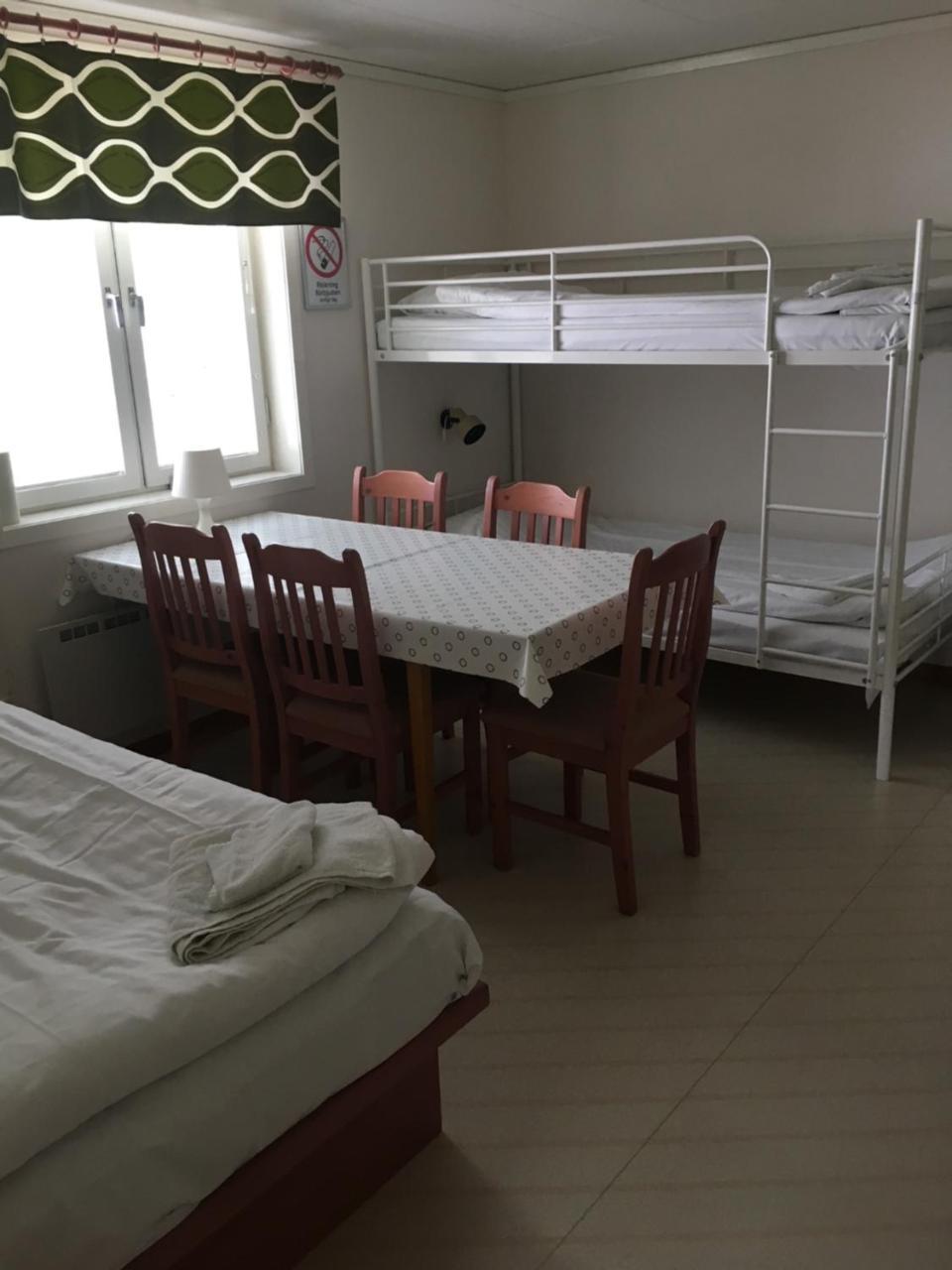 Hotell Restaurang Naemforsen Nasaker Экстерьер фото